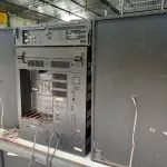 LOTE 170 - 01 SOM 4 EM 1 COM 02 CAIXA MARCA GRADIENTE E 01 VÍDEO CASSETE SEMP THOSHIBA (NO ESTADO) ATENÇÃO! FAZER A VISITAÇÃO ANTES DE ARREMATAR, NÃO SABEMOS SE FUNCIONA. LEILÃO NÃO TEM GARANTIA E NEM DEVOLUÇÃO, SUJEITO A POSSÍVEIS AVARIAS VISÍVEIS/OCULTAS E/OU AUSÊNCIA DE COMPONENTES.