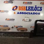 LOTE 337 - 01 FOGÃO ELÉTRICO 02 BOCAS E 01 WAFLE (NO ESTADO) ATENÇÃO! FAZER A VISITAÇÃO ANTES DE ARREMATAR, NÃO SABEMOS SE FUNCIONA. LEILÃO NÃO TEM GARANTIA E NEM DEVOLUÇÃO, SUJEITO A POSSÍVEIS AVARIAS VISÍVEIS/OCULTAS E/OU AUSÊNCIA DE COMPONENTES.