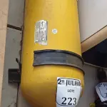 LOTE 223 - 01 CILINDRO GNV PARA CARRO (NO ESTADO) ATENÇÃO! FAZER A VISITAÇÃO ANTES DE ARREMATAR, NÃO SABEMOS SE FUNCIONA. LEILÃO NÃO TEM GARANTIA E NEM DEVOLUÇÃO, SUJEITO A POSSÍVEIS AVARIAS VISÍVEIS/OCULTAS E/OU AUSÊNCIA DE COMPONENTES.