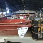 LOTE 320 - 03 CUBAS PARA CARRINHO DE MÃO E CAIXA COM PEÇAS (NO ESTADO) ATENÇÃO! FAZER A VISITAÇÃO ANTES DE ARREMATAR, NÃO SABEMOS SE FUNCIONA. LEILÃO NÃO TEM GARANTIA E NEM DEVOLUÇÃO, SUJEITO A POSSÍVEIS AVARIAS VISÍVEIS/OCULTAS E/OU AUSÊNCIA DE COMPONENTES.