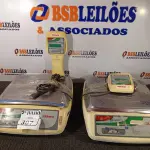 LOTE 307 - 02 BALANÇAS DIGITAIS URANO (NO ESTADO) ATENÇÃO! FAZER A VISITAÇÃO ANTES DE ARREMATAR, NÃO SABEMOS SE FUNCIONA. LEILÃO NÃO TEM GARANTIA E NEM DEVOLUÇÃO, SUJEITO A POSSÍVEIS AVARIAS VISÍVEIS/OCULTAS E/OU AUSÊNCIA DE COMPONENTES.