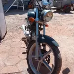 LOTE 446 - 01 MOTOCICLETA DAFRA MOD: KANSAS (NO ESTADO) ATENÇÃO! FAZER A VISITAÇÃO ANTES DE ARREMATAR, NÃO SABEMOS SE FUNCIONA. LEILÃO NÃO TEM GARANTIA E NEM DEVOLUÇÃO, SUJEITO A POSSÍVEIS AVARIAS VISÍVEIS/OCULTAS E/OU AUSÊNCIA DE COMPONENTES.