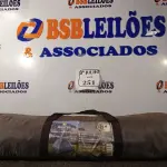 LOTE 251 - 01 BARRACA PARA CAMPING PARA 04 PESSOAS MARCA MASTER (NO ESTADO) ATENÇÃO! FAZER A VISITAÇÃO ANTES DE ARREMATAR, NÃO SABEMOS SE FUNCIONA. LEILÃO NÃO TEM GARANTIA E NEM DEVOLUÇÃO, SUJEITO A POSSÍVEIS AVARIAS VISÍVEIS/OCULTAS E/OU AUSÊNCIA DE COMPONENTES.
