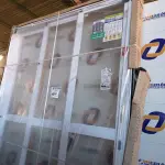 LOTE 089 - 6.189 - PORTA CORRER 3F APD BRANCA DIV CENTRAL 150X215 HAIALA NOVO. (NO ESTADO)