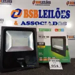 LOTE 054 - 02 REFLETORES TR LED 100W 3000K PRETO – TASHIBRA NOVO. (NO ESTADO)