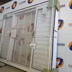 LOTE 081 - 6.060 - JANELA VEN TRAD PRONTA 120X100 QUAD REQ12 - HAIALA NOVO. (NO ESTADO)