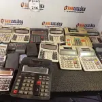 LOTE 246 - 01 LOTE COM CALCULADORES. (NO ESTADO) ATENÇÃO! FAZER A VISITAÇÃO ANTES DE ARREMATAR, NÃO SABEMOS SE FUNCIONA. LEILÃO NÃO TEM GARANTIA E NEM DEVOLUÇÃO, SUJEITO A POSSÍVEIS AVARIAS VISÍVEIS/OCULTAS E/OU AUSÊNCIA DE COMPONENTES.
