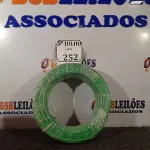 LOTE 252 - 01 ROLO DE CABO FLEXÍVEL 1×4,00MM NA COR VERDE. (NO ESTADO) ATENÇÃO! FAZER A VISITAÇÃO ANTES DE ARREMATAR, NÃO SABEMOS SE FUNCIONA. LEILÃO NÃO TEM GARANTIA E NEM DEVOLUÇÃO, SUJEITO A POSSÍVEIS AVARIAS VISÍVEIS/OCULTAS E/OU AUSÊNCIA DE COMPONENTES.