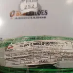 LOTE 252 - 01 ROLO DE CABO FLEXÍVEL 1×4,00MM NA COR VERDE. (NO ESTADO) ATENÇÃO! FAZER A VISITAÇÃO ANTES DE ARREMATAR, NÃO SABEMOS SE FUNCIONA. LEILÃO NÃO TEM GARANTIA E NEM DEVOLUÇÃO, SUJEITO A POSSÍVEIS AVARIAS VISÍVEIS/OCULTAS E/OU AUSÊNCIA DE COMPONENTES.