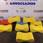 LOTE 170 - 09 POLIBÓIAS EVA FLUTUADOR P/ HIDROGINÁSTICA/NATAÇÃO. (NO ESTADO) ATENÇÃO! FAZER A VISITAÇÃO ANTES DE ARREMATAR, NÃO SABEMOS SE FUNCIONA. LEILÃO NÃO TEM GARANTIA E NEM DEVOLUÇÃO, SUJEITO A POSSÍVEIS AVARIAS VISÍVEIS/OCULTAS E/OU AUSÊNCIA DE COMPONENTES.