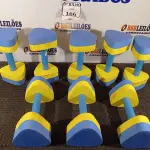 LOTE 166 - 04 PARES DE HALTERES DE 3KG A 5KG NA COR AZUL/ AMARELO. (NO ESTADO) ATENÇÃO! FAZER A VISITAÇÃO ANTES DE ARREMATAR, NÃO SABEMOS SE FUNCIONA. LEILÃO NÃO TEM GARANTIA E NEM DEVOLUÇÃO, SUJEITO A POSSÍVEIS AVARIAS VISÍVEIS/OCULTAS E/OU AUSÊNCIA DE COMPONENTES.