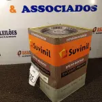 LOTE 235 - 01 LATA DE TINTA TEXTURATTO PREMIUM EFEITO RÚSTICO EXTERIOR/INTERIOR SUVINIL 25KG. (NO ESTADO) ATENÇÃO! FAZER A VISITAÇÃO ANTES DE ARREMATAR, NÃO SABEMOS SE FUNCIONA. LEILÃO NÃO TEM GARANTIA E NEM DEVOLUÇÃO, SUJEITO A POSSÍVEIS AVARIAS VISÍVEIS/OCULTAS E/OU AUSÊNCIA DE COMPONENTES.