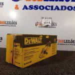 LOTE 014 - 01 ESMERILHADEIRA 4 1/2-5 20V MAX LI-ION – DEWALT NOVO. (NO ESTADO)
