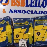 LOTE 199 - 01 LOTE COM 05 MACACÕES VOLH COVERTECH 300 TAMANHO G NA COR AMARELA. (NOVO) (NO ESTADO) ATENÇÃO! FAZER A VISITAÇÃO ANTES DE ARREMATAR, NÃO SABEMOS SE FUNCIONA. LEILÃO NÃO TEM GARANTIA E NEM DEVOLUÇÃO, SUJEITO A POSSÍVEIS AVARIAS VISÍVEIS/OCULTAS E/OU AUSÊNCIA DE COMPONENTES.
