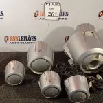 LOTE 261 - 05 CAIXAS DE SOM PASSIVAS E 01 APARELHO MARCA GOLD 110V. (NO ESTADO) ATENÇÃO! FAZER A VISITAÇÃO ANTES DE ARREMATAR, NÃO SABEMOS SE FUNCIONA. LEILÃO NÃO TEM GARANTIA E NEM DEVOLUÇÃO, SUJEITO A POSSÍVEIS AVARIAS VISÍVEIS/OCULTAS E/OU AUSÊNCIA DE COMPONENTES.
