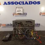 LOTE 187 - 03 APARELHOS DE SOM AUTOMOTIVO PARA RETIRADA DE PEÇAS. (NO ESTADO) ATENÇÃO! FAZER A VISITAÇÃO ANTES DE ARREMATAR, NÃO SABEMOS SE FUNCIONA. LEILÃO NÃO TEM GARANTIA E NEM DEVOLUÇÃO, SUJEITO A POSSÍVEIS AVARIAS VISÍVEIS/OCULTAS E/OU AUSÊNCIA DE COMPONENTES.