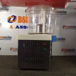 LOTE 233 - 01 REFRESQUEIRA DE 01 CUBA REDONDA MARCA POLOGEL 220V. (NO ESTADO) ATENÇÃO! FAZER A VISITAÇÃO ANTES DE ARREMATAR, NÃO SABEMOS SE FUNCIONA. LEILÃO NÃO TEM GARANTIA E NEM DEVOLUÇÃO, SUJEITO A POSSÍVEIS AVARIAS VISÍVEIS/OCULTAS E/OU AUSÊNCIA DE COMPONENTES.