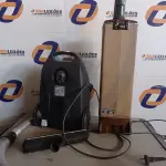 LOTE 203 - 02 ASPIRADORES DE PÓ MARCAS E MODELOS DIVERSOS. (NO ESTADO) ATENÇÃO! FAZER A VISITAÇÃO ANTES DE ARREMATAR, NÃO SABEMOS SE FUNCIONA. LEILÃO NÃO TEM GARANTIA E NEM DEVOLUÇÃO, SUJEITO A POSSÍVEIS AVARIAS VISÍVEIS/OCULTAS E/OU AUSÊNCIA DE COMPONENTES.
