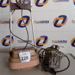 LOTE 220 - 01 ENCERADEIRA ANTIGA E 01 BOMBA D’ÁGUA. (NO ESTADO) ATENÇÃO! FAZER A VISITAÇÃO ANTES DE ARREMATAR, NÃO SABEMOS SE FUNCIONA. LEILÃO NÃO TEM GARANTIA E NEM DEVOLUÇÃO, SUJEITO A POSSÍVEIS AVARIAS VISÍVEIS/OCULTAS E/OU AUSÊNCIA DE COMPONENTES.