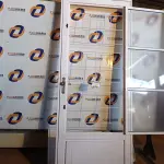 LOTE 100 - 5.212 - PORTA SOCIAL APD BRANCA 085X215 ESQ QUAD REQ12 HAIALA NOVO. (NO ESTADO)