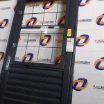 LOTE 223 - 6.491 - PORTA VEN MIS TRAD 085X212 ESQ QUAD REQ12 HAIALA NOVO. (NO ESTADO)