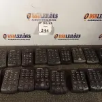 LOTE 244 - 01 LOTE COM HEADSETS MARCAS E MODELOS DIVERSOS. (NO ESTADO) ATENÇÃO! FAZER A VISITAÇÃO ANTES DE ARREMATAR, NÃO SABEMOS SE FUNCIONA. LEILÃO NÃO TEM GARANTIA E NEM DEVOLUÇÃO, SUJEITO A POSSÍVEIS AVARIAS VISÍVEIS/OCULTAS E/OU AUSÊNCIA DE COMPONENTES.