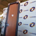 LOTE 094 - 6.190 - PORTA MOGNO 065X215 DIR REQ12 - HAIALA NOVO. (NO ESTADO)