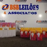 LOTE 020 - 20 LÂMPADAS BULBO LED A60 9W BIVOLT 3000K – ELGIN NOVO. (NO ESTADO)