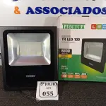 LOTE 055 - 02 REFLETORES TR LED 100W 3000K PRETO – TASHIBRA NOVO. (NO ESTADO)