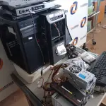 LOTE 192 - 01 LOTE COM DIVERSOS MATERIAIS DE IMFORMATICA PERIFERICOS. (NO ESTADO) ATENÇÃO! FAZER A VISITAÇÃO ANTES DE ARREMATAR, NÃO SABEMOS SE FUNCIONA. LEILÃO NÃO TEM GARANTIA E NEM DEVOLUÇÃO, SUJEITO A POSSÍVEIS AVARIAS VISÍVEIS/OCULTAS E/OU AUSÊNCIA DE COMPONENTES.