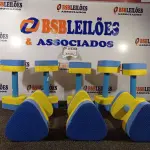 LOTE 166 - 04 PARES DE HALTERES DE 3KG A 5KG NA COR AZUL/ AMARELO. (NO ESTADO) ATENÇÃO! FAZER A VISITAÇÃO ANTES DE ARREMATAR, NÃO SABEMOS SE FUNCIONA. LEILÃO NÃO TEM GARANTIA E NEM DEVOLUÇÃO, SUJEITO A POSSÍVEIS AVARIAS VISÍVEIS/OCULTAS E/OU AUSÊNCIA DE COMPONENTES.