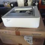 LOTE 183 - 02 GAVETAS PARA IMPRESSORA BROTHER LT 320 (NOVO). (NO ESTADO) ATENÇÃO! FAZER A VISITAÇÃO ANTES DE ARREMATAR, NÃO SABEMOS SE FUNCIONA. LEILÃO NÃO TEM GARANTIA E NEM DEVOLUÇÃO, SUJEITO A POSSÍVEIS AVARIAS VISÍVEIS/OCULTAS E/OU AUSÊNCIA DE COMPONENTES.