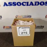 LOTE 275 - 12 SELANTES MULTIUSO DE POLIURETANO PU 40 CONTENDO 400MG CADA. (NO ESTADO) ATENÇÃO! FAZER A VISITAÇÃO ANTES DE ARREMATAR, NÃO SABEMOS SE FUNCIONA. LEILÃO NÃO TEM GARANTIA E NEM DEVOLUÇÃO, SUJEITO A POSSÍVEIS AVARIAS VISÍVEIS/OCULTAS E/OU AUSÊNCIA DE COMPONENTES.