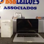 LOTE 227 - 01 MACBOOK E 01 ROTEADOR. (NO ESTADO) ATENÇÃO! FAZER A VISITAÇÃO ANTES DE ARREMATAR, NÃO SABEMOS SE FUNCIONA. LEILÃO NÃO TEM GARANTIA E NEM DEVOLUÇÃO, SUJEITO A POSSÍVEIS AVARIAS VISÍVEIS/OCULTAS E/OU AUSÊNCIA DE COMPONENTES.