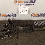 LOTE 007 - 10 APARELHOS CELULARES LG COM CARREGADOR. (NO ESTADO) ATENÇÃO! FAZER A VISITAÇÃO ANTES DE ARREMATAR, NÃO SABEMOS SE FUNCIONA. LEILÃO NÃO TEM GARANTIA E NEM DEVOLUÇÃO, SUJEITO A POSSÍVEIS AVARIAS VISÍVEIS/OCULTAS E/OU AUSÊNCIA DE COMPONENTES.