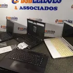 LOTE 233 - 03 NOTEBOOKS, 02 TECLADOS E 01 TECLADO DE NOTEBOOK PARA RETIRADA DE PEÇAS. (NO ESTADO) ATENÇÃO! FAZER A VISITAÇÃO ANTES DE ARREMATAR, NÃO SABEMOS SE FUNCIONA. LEILÃO NÃO TEM GARANTIA E NEM DEVOLUÇÃO, SUJEITO A POSSÍVEIS AVARIAS VISÍVEIS/OCULTAS E/OU AUSÊNCIA DE COMPONENTES.