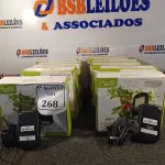 LOTE 268 - 10 POCKET PC GPS P550B. (NO ESTADO) ATENÇÃO! FAZER A VISITAÇÃO ANTES DE ARREMATAR, NÃO SABEMOS SE FUNCIONA. LEILÃO NÃO TEM GARANTIA E NEM DEVOLUÇÃO, SUJEITO A POSSÍVEIS AVARIAS VISÍVEIS/OCULTAS E/OU AUSÊNCIA DE COMPONENTES.