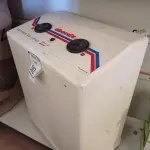 LOTE 202 - 01 SAUNA A VAPOR ALBACETE 380 VOLTS (NO ESTADO) ATENÇÃO! FAZER A VISITAÇÃO ANTES DE ARREMATAR, NÃO SABEMOS SE FUNCIONA. LEILÃO NÃO TEM GARANTIA E NEM DEVOLUÇÃO, SUJEITO A POSSÍVEIS AVARIAS VISÍVEIS/OCULTAS E/OU AUSÊNCIA DE COMPONENTES.