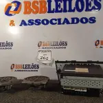 LOTE 262 - 01 SOM AUTOMOTIVO TOYOTA COM 02 ALTO FALANTES. (NO ESTADO) ATENÇÃO! FAZER A VISITAÇÃO ANTES DE ARREMATAR, NÃO SABEMOS SE FUNCIONA. LEILÃO NÃO TEM GARANTIA E NEM DEVOLUÇÃO, SUJEITO A POSSÍVEIS AVARIAS VISÍVEIS/OCULTAS E/OU AUSÊNCIA DE COMPONENTES.