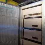 LOTE 459 - 01 FREEZER VERTICAL PROSDÓCIMO.  (NO ESTADO) ATENÇÃO! FAZER A VISITAÇÃO ANTES DE ARREMATAR, NÃO SABEMOS SE FUNCIONA. LEILÃO NÃO TEM GARANTIA E NEM DEVOLUÇÃO, SUJEITO A POSSÍVEIS AVARIAS VISÍVEIS/OCULTAS E/OU AUSÊNCIA DE COMPONENTES.