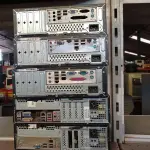 LOTE 478 - 05 CPU COM AVARIAS. (NO ESTADO) ATENÇÃO! FAZER A VISITAÇÃO ANTES DE ARREMATAR, NÃO SABEMOS SE FUNCIONA. LEILÃO NÃO TEM GARANTIA E NEM DEVOLUÇÃO, SUJEITO A POSSÍVEIS AVARIAS VISÍVEIS/OCULTAS E/OU AUSÊNCIA DE COMPONENTES.