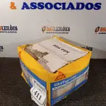 LOTE 411 - 01 CAIXA SIKA TOP 100 REVESTIMENTO IMPERMEABILIZANTE SEMI-FLEXIVEL 18KG. (NO ESTADO) ATENÇÃO! FAZER A VISITAÇÃO ANTES DE ARREMATAR, NÃO SABEMOS SE FUNCIONA. LEILÃO NÃO TEM GARANTIA E NEM DEVOLUÇÃO, SUJEITO A POSSÍVEIS AVARIAS VISÍVEIS/OCULTAS E/OU AUSÊNCIA DE COMPONENTES.