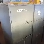 LOTE 440 - 02 ARQUIVOS DE AÇO COM 04 GAVETAS. (NO ESTADO) ATENÇÃO! FAZER A VISITAÇÃO ANTES DE ARREMATAR, NÃO SABEMOS SE FUNCIONA. LEILÃO NÃO TEM GARANTIA E NEM DEVOLUÇÃO, SUJEITO A POSSÍVEIS AVARIAS VISÍVEIS/OCULTAS E/OU AUSÊNCIA DE COMPONENTES.