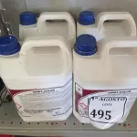 LOTE 495 - 04 GALÕES COM 5L CADA DE DESINFETANTE PARA HORTIFRUTÍCOLAS E DE ÁGUA. (NO ESTADO) ATENÇÃO! FAZER A VISITAÇÃO ANTES DE ARREMATAR, NÃO SABEMOS SE FUNCIONA. LEILÃO NÃO TEM GARANTIA E NEM DEVOLUÇÃO, SUJEITO A POSSÍVEIS AVARIAS VISÍVEIS/OCULTAS E/OU AUSÊNCIA DE COMPONENTES.