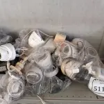 LOTE 511 - 01 LOTE COM GRANDE QUANTIDADE CÂMERAS DE SEGURANÇA. (NO ESTADO) ATENÇÃO! FAZER A VISITAÇÃO ANTES DE ARREMATAR, NÃO SABEMOS SE FUNCIONA. LEILÃO NÃO TEM GARANTIA E NEM DEVOLUÇÃO, SUJEITO A POSSÍVEIS AVARIAS VISÍVEIS/OCULTAS E/OU AUSÊNCIA DE COMPONENTES.