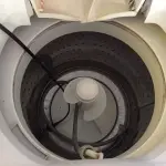 LOTE 463 - 01 MÁQUINA DE LAVAR ROUPAS BRASTEMP 6KG.  (NO ESTADO) ATENÇÃO! FAZER A VISITAÇÃO ANTES DE ARREMATAR, NÃO SABEMOS SE FUNCIONA. LEILÃO NÃO TEM GARANTIA E NEM DEVOLUÇÃO, SUJEITO A POSSÍVEIS AVARIAS VISÍVEIS/OCULTAS E/OU AUSÊNCIA DE COMPONENTES.