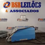 LOTE 343 - 01 BOMBA DE COMPRESSÃO VASCULAR VENODYNE 510. (NO ESTADO) ATENÇÃO! FAZER A VISITAÇÃO ANTES DE ARREMATAR, NÃO SABEMOS SE FUNCIONA. LEILÃO NÃO TEM GARANTIA E NEM DEVOLUÇÃO, SUJEITO A POSSÍVEIS AVARIAS VISÍVEIS/OCULTAS E/OU AUSÊNCIA DE COMPONENTES.