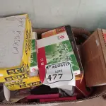 LOTE 477 - 01 CAIXAS COM VÁRIAS CAPAS DE CELULARES DIVERSOS E MODENS ANTIGOS (NO ESTADO) ATENÇÃO! FAZER A VISITAÇÃO ANTES DE ARREMATAR, NÃO SABEMOS SE FUNCIONA. LEILÃO NÃO TEM GARANTIA E NEM DEVOLUÇÃO, SUJEITO A POSSÍVEIS AVARIAS VISÍVEIS/OCULTAS E/OU AUSÊNCIA DE COMPONENTES.