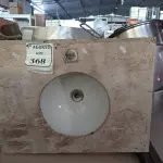 LOTE 368 - 01 PIA PARA LAVATÓRIO E VÁRIAS PANELAS DIVERSAS. (NO ESTADO) ATENÇÃO! FAZER A VISITAÇÃO ANTES DE ARREMATAR, NÃO SABEMOS SE FUNCIONA. LEILÃO NÃO TEM GARANTIA E NEM DEVOLUÇÃO, SUJEITO A POSSÍVEIS AVARIAS VISÍVEIS/OCULTAS E/OU AUSÊNCIA DE COMPONENTES.