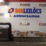 LOTE 342 - 01 FOGÃO ELÉTRICO 02 BOCAS E 01 WAFLE. (NO ESTADO) ATENÇÃO! FAZER A VISITAÇÃO ANTES DE ARREMATAR, NÃO SABEMOS SE FUNCIONA. LEILÃO NÃO TEM GARANTIA E NEM DEVOLUÇÃO, SUJEITO A POSSÍVEIS AVARIAS VISÍVEIS/OCULTAS E/OU AUSÊNCIA DE COMPONENTES.